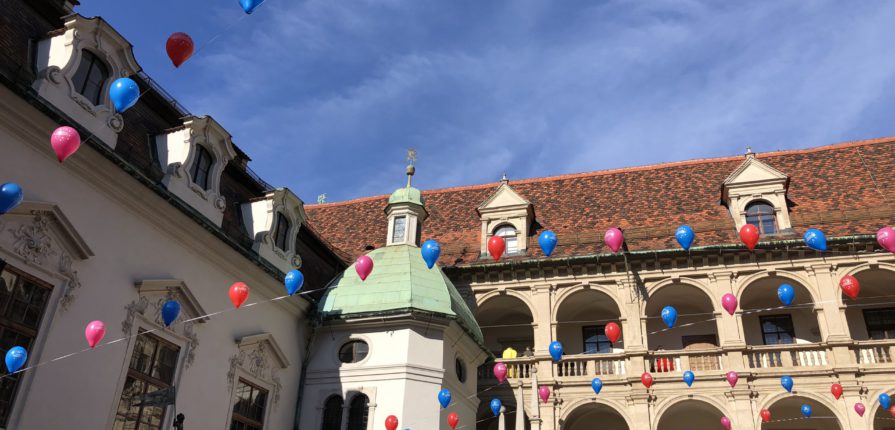 Landhaushof am Faschingsdienstag